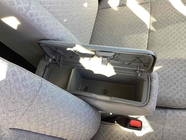 タント Ｘ　バックカメラ　両側スライド・片側電動　クリアランスソナー　衝突被害軽減システム　オートライト　スマートキー　アイドリングストップ　電動格納ミラー　シートヒーター　ベンチシート　ＣＶＴ　ＥＳＣ　ＵＳＢ（14枚目）