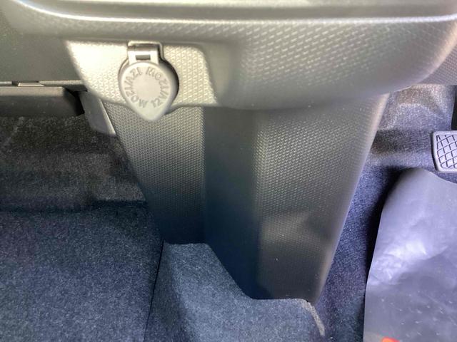 タント Ｘ　バックカメラ　両側スライド・片側電動　クリアランスソナー　衝突被害軽減システム　オートライト　スマートキー　アイドリングストップ　電動格納ミラー　シートヒーター　ベンチシート　ＣＶＴ　ＥＳＣ　ＵＳＢ（26枚目）