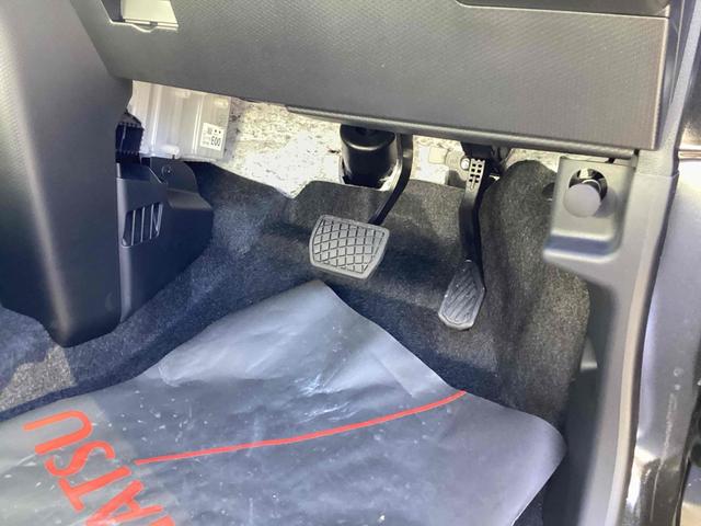 タント Ｘ　バックカメラ　両側スライド・片側電動　クリアランスソナー　衝突被害軽減システム　オートライト　スマートキー　アイドリングストップ　電動格納ミラー　シートヒーター　ベンチシート　ＣＶＴ　ＥＳＣ　ＵＳＢ（42枚目）