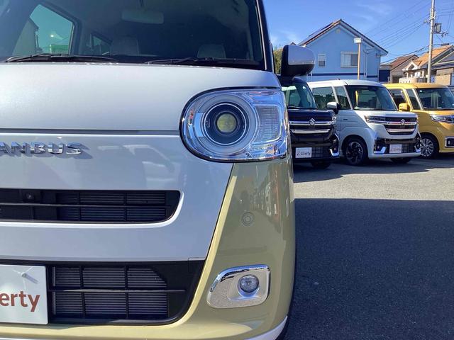 ムーヴキャンバス ストライプスＧ　全周囲カメラ　両側電動スライドドア　ナビ　ＴＶ　クリアランスソナー　衝突被害軽減システム　オートライト　スマートキー　アイドリングストップ　電動格納ミラー　シートヒーター　ベンチシート　ＣＶＴ　ＥＳＣ（32枚目）