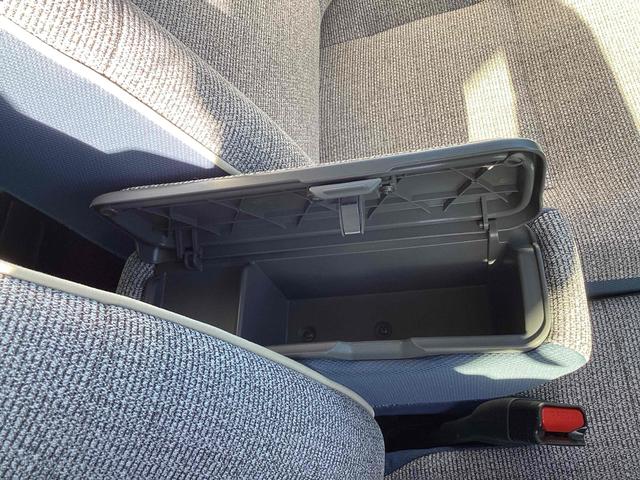 ムーヴキャンバス ストライプスＧ　全周囲カメラ　両側電動スライドドア　ナビ　ＴＶ　クリアランスソナー　衝突被害軽減システム　オートライト　スマートキー　アイドリングストップ　電動格納ミラー　シートヒーター　ベンチシート　ＣＶＴ　ＥＳＣ（51枚目）