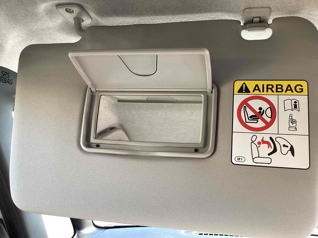 ムーヴキャンバス ストライプスＧ　全周囲カメラ　両側電動スライドドア　ナビ　ＴＶ　クリアランスソナー　衝突被害軽減システム　オートライト　スマートキー　アイドリングストップ　電動格納ミラー　シートヒーター　ベンチシート　ＣＶＴ　ＥＳＣ（52枚目）