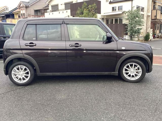 アルトラパン Ｌ　ＥＴＣ　全周囲カメラ　ナビ　ＴＶ　衝突被害軽減システム　スマートキー　アイドリングストップ　電動格納ミラー　ベンチシート　ＣＶＴ　ＡＢＳ　ＥＳＣ　ＣＤ　ＵＳＢ　ミュージックプレイヤー接続可（17枚目）