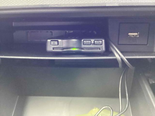 タフト Ｘ　ＥＴＣ　バックカメラ　ナビ　ＴＶ　クリアランスソナー　衝突被害軽減システム　オートライト　スマートキー　アイドリングストップ　電動格納ミラー　サンルーフ　ＣＶＴ　ＡＢＳ　ＥＳＣ　ＣＤ　ＵＳＢ（10枚目）