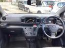 車を運転する際には運転席の存在は欠かせません。なのでしっかりとチェックしたいポイントですね。