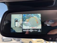 【全周囲カメラ】真上から車を見たようにモニターで確認ができる。是非実際の車で体感してみてください。 3