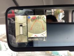 【全周囲カメラ】真上から車を見たようにモニターで確認ができる。是非実際の車で体感してみてください。 3