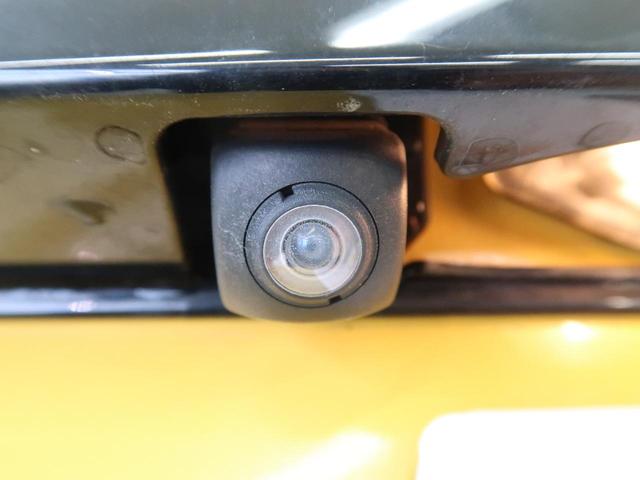 RS スカイルーフ 純正16インチアルミ 純正ナビ 地デジ バックカメラ パドルシフト 革巻きステアリング HIDヘッド キーレスエントリー ETC 禁煙車 オートエアコン オートライト プライバシーガラス(22枚目)