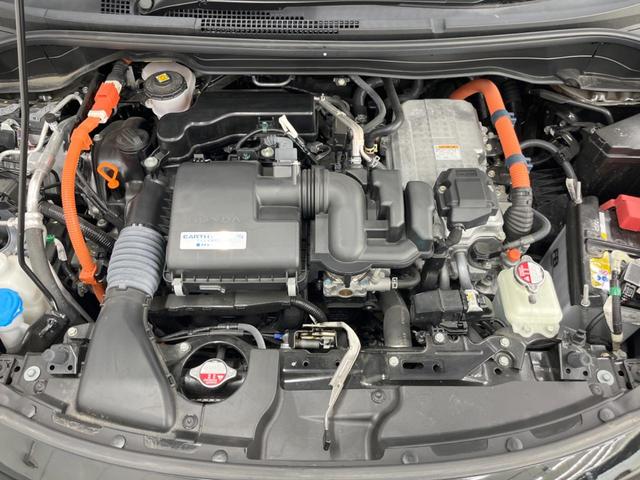 e:HEVホーム ホンダセンシング 純正8型ナビ バックカメラ ハーフレザーシート レーダークルーズ OP16インチアルミ スマートキー LEDヘッド クリアランスソナー ETC サイド/カーテンエアバック ステリモ(19枚目)