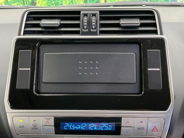 TX Lパッケージ マットブラックエディション 登録済未使用車 4WD サンルーフ ルーフレール シートエアコン パワーシート レーダークルーズ 革シート 純正18インチアルミ クリアランスソナー LEDヘッド オートハイビーム 盗難防止装置(23枚目)