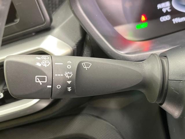 Z 登録済未使用車 ハイブリッド スマートアシスト ナビレディパッケージ シートヒーター LEDヘッド&フォグ シーケンシャルウインカー 革巻きステアリング 純正17インチアルミ(31枚目)