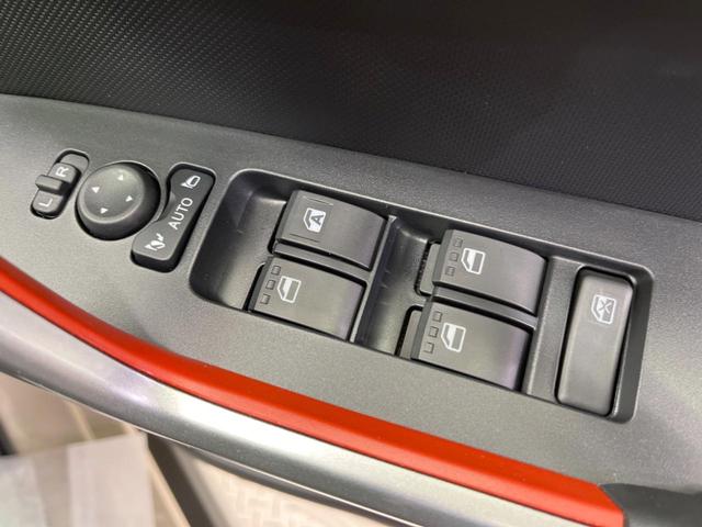 Z 登録済未使用車 ハイブリッド スマートアシスト ナビレディパッケージ シートヒーター LEDヘッド&フォグ シーケンシャルウインカー 革巻きステアリング 純正17インチアルミ(37枚目)