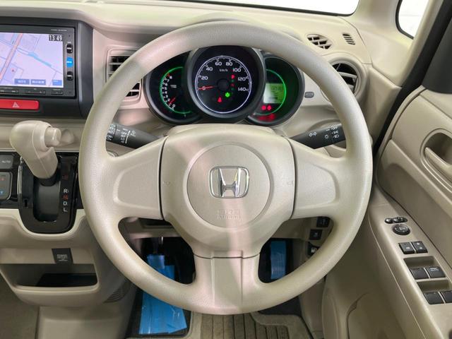 C 純正SDナビ スマートキー 禁煙車 オートエアコン 横滑り防止装置 電動格納ミラー イモビライザー ヘッドライトレベライザー Bluetooth ドラレコ ETC プライバシーガラス(13枚目)
