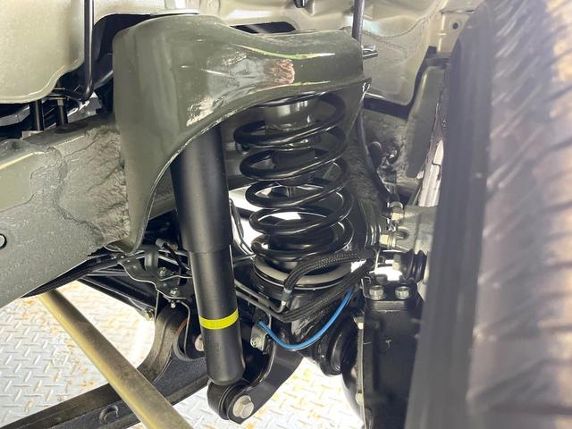 ジムニー ＸＣ　セーフティサポート　クルーズコントロール　シートヒーター　ステアリングスイッチ　ＬＥＤヘッド　フォグランプ　ヘッドランプウォッシャー　純正１６インチアルミ　スマートキー　オートエアコン　オーライト（22枚目）