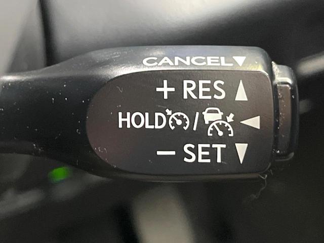 Ｃ－ＨＲ Ｇ　ＴＲＤエアロ　９型ナビ　フルセグ　バックカメラ　レーダークルーズ　ハーフレザーシート　シートヒーター　オートハイビーム　ＬＥＤヘッドライト　フロントフォグ　純正１８インチＡＷ　オートエアコン　ＥＴＣ（5枚目）