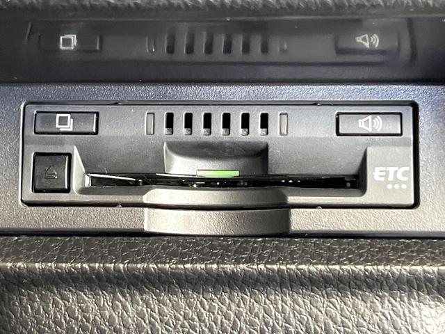 ヴォクシー ＺＳ　煌ＩＩ　９型ナビ　フルゼグ　バックカメラ　両側電動ドア　衝突被害軽減　クルーズコントロール　クリアランスソナー　オートハイビーム　ＬＥＤヘッド＆フロントフォグ　車線逸脱警報　純正１６インチＡＷ　ＥＴＣ（7枚目）