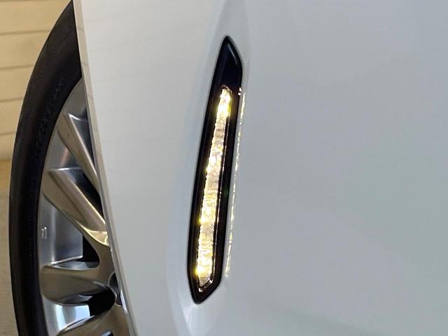 ハリアー プレミアム　衝突軽減　ＢＩＧＸ９型ナビ　バックカメラ　フルセグ　レーダークルーズ　電動リアゲート　ＬＥＤヘッド＆フォグ　オートハイビーム　オートエアコン　パワーシート　純正１８インチアルミ　スマートキー（24枚目）