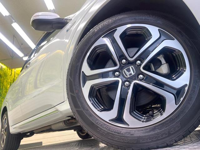 ヴェゼル ハイブリッドＺ・ホンダセンシング　ホンダセンシング　純正９型ナビ　バックカメラ　アダプティブクルーズ　フルセグ　シートヒーター　ＬＥＤヘッド＆フォグ　オートライト　オートエアコン　純正１７インチアルミ　スマートキー　ＥＴＣ　ドラレコ（13枚目）