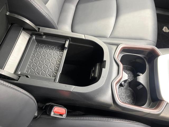 ＲＡＶ４ Ｇ　セーフティセンス　ＢＩＧ－Ｘ９型ナビ　バックカメラ　フルセグ　レーダークルーズ　電動リアゲート　パワーシート　シートヒーター　ステアリングヒーター　ブラインドスポットモニター　純正１８インチアルミ（62枚目）