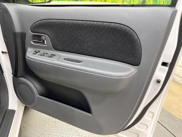 シエンタ ＤＩＣＥ－Ｇ　電動スライドドア　ＳＤナビ　バックカメラ　ＨＩＤヘッド　ＥＴＣ　オートエアコン　Ｂｌｕｅｔｏｏｔｈ　ＣＤ　ＤＶＤ再生　フルセグ　禁煙車（39枚目）