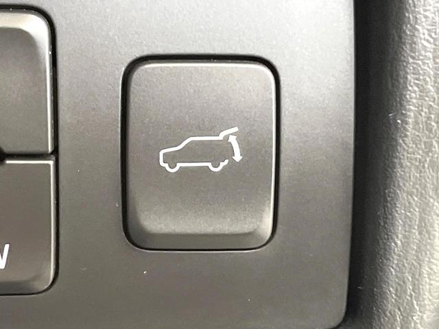 ＣＸ－５ ２５Ｓ　Ｌパッケージ　マツダコネクトナビ　バックカメラ　レーダークルーズ　ブラインドスポットモニター　ＢＯＳＥサウンド　パワーシート　シートヒーター　電動リアゲート　ＬＥＤヘッド　オートライト　オートエアコン　スマートキー（7枚目）
