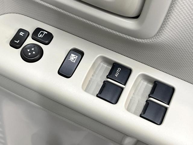スペーシア ハイブリッドＸ　両側電動ドア　ＳＤナビ　バックカメラ　衝突被害軽減システム　禁煙車　シートヒーター　コーナーセンサー　スマートキー　ＥＴＣ　オートハイビーム　車線逸脱警報　オートライト　オートエアコン（62枚目）