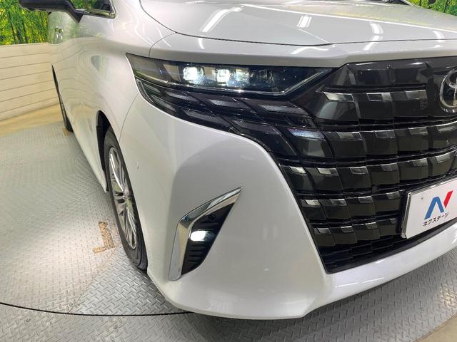 アルファード Ｚ　サンルーフ　ユニバーサルステップ　セーフティセンス　純正１４型ナビ　全周囲カメラ　デジタルインナーミラー　両側電動ドア　電動リアゲート　リアオートエアコン　パワーシート　シートエアコン　置くだけ充電（13枚目）