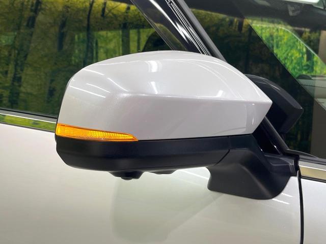 アルファード Ｚ　サンルーフ　ユニバーサルステップ　セーフティセンス　純正１４型ナビ　全周囲カメラ　デジタルインナーミラー　両側電動ドア　電動リアゲート　リアオートエアコン　パワーシート　シートエアコン　置くだけ充電（25枚目）