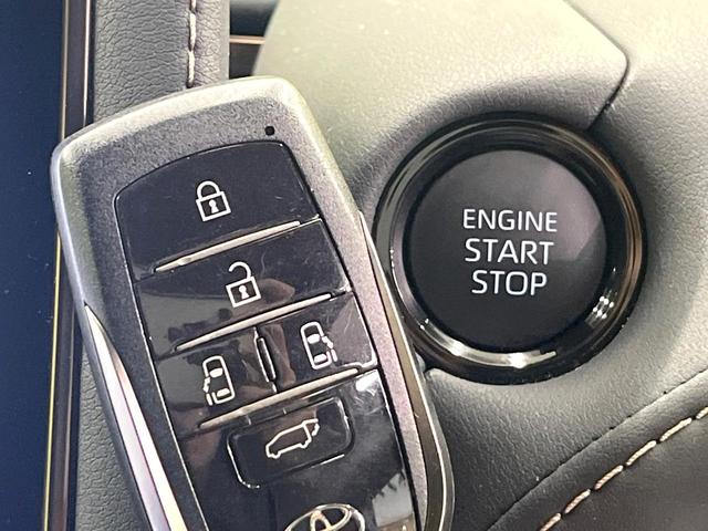 アルファード Ｚ　サンルーフ　ユニバーサルステップ　セーフティセンス　純正１４型ナビ　全周囲カメラ　デジタルインナーミラー　両側電動ドア　電動リアゲート　リアオートエアコン　パワーシート　シートエアコン　置くだけ充電（71枚目）