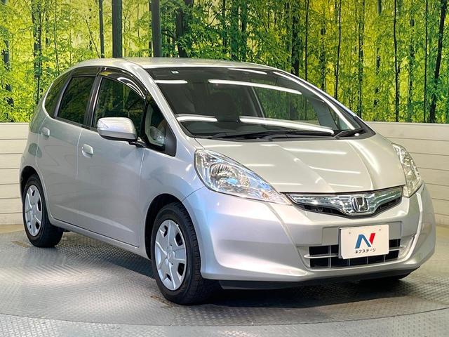 フィットハイブリッド ベースグレード SDナビ バックカメラ 禁煙車 クルーズコントロール ETC ドラレコ オートエアコン Bluetooth再生 DVD再生 フルセグTV 電動格納ミラー リモコンキー プライバシーガラス(15枚目)