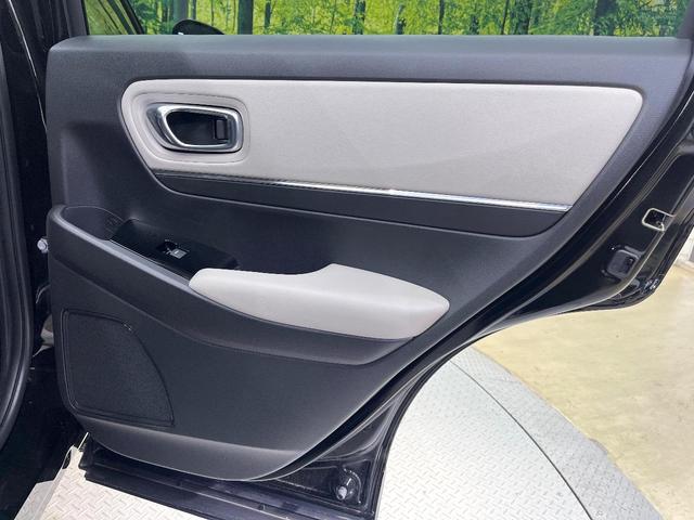 ヴェゼル e:HEV Z ホンダセンシング 9型ホンダコネクトディスプレイ バックカメラ フルセグ アダプティブクルーズ ブラインドスポットモニター 電動リアゲート シートヒーター ステアリングヒーター ワイヤレス充電(39枚目)