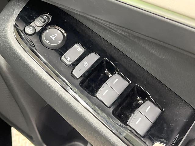 ヴェゼル e:HEV Z ホンダセンシング 9型ホンダコネクトディスプレイ バックカメラ フルセグ アダプティブクルーズ ブラインドスポットモニター 電動リアゲート シートヒーター ステアリングヒーター ワイヤレス充電(50枚目)