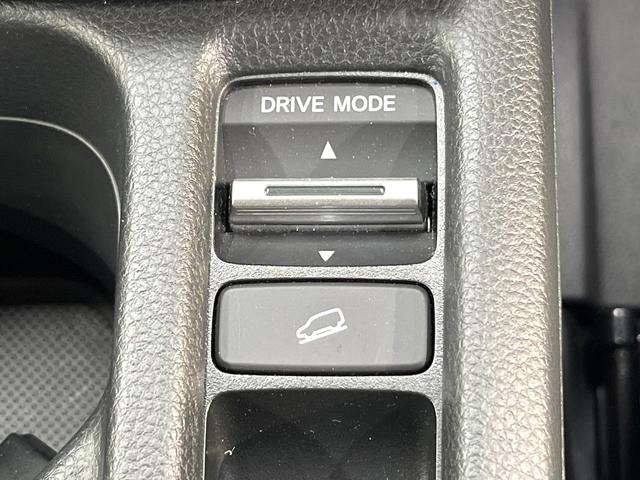 ヴェゼル e:HEV Z ホンダセンシング 9型ホンダコネクトディスプレイ バックカメラ フルセグ アダプティブクルーズ ブラインドスポットモニター 電動リアゲート シートヒーター ステアリングヒーター ワイヤレス充電(68枚目)