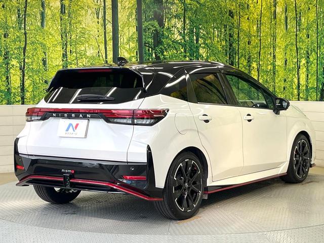 オーラ ニスモ 全周囲カメラ 衝突被害軽減システム レーダークルーズ 禁煙車 ドラレコ コーナーセンサー スマートキー LEDヘッド ビルトインETC オートハイビーム 車線逸脱警報 オートライト オートエアコン(17枚目)