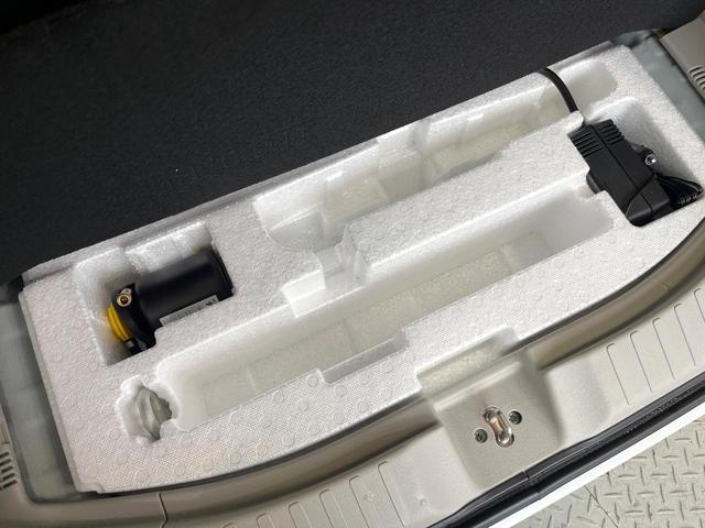 N-BOX ベースグレード ホンダセンシング バックカメラ アダプティブクルーズ 電動ドア クリアランスソナー LEDヘッド オートハイビーム オートエアコン スマートキー 電動格納ミラー 電子パーキング(44枚目)