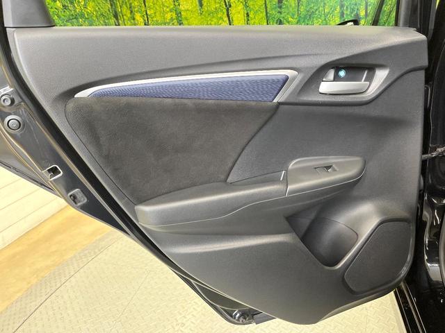 シャトル ハイブリッドX 衝突軽減システム 純正ナビ バックカメラ フルセグ クルーズコントロール LEDヘッド オートライト オートエアコン ステアリングスイッチ スマートキー 電動格納ミラー ETC Bluetooth(41枚目)