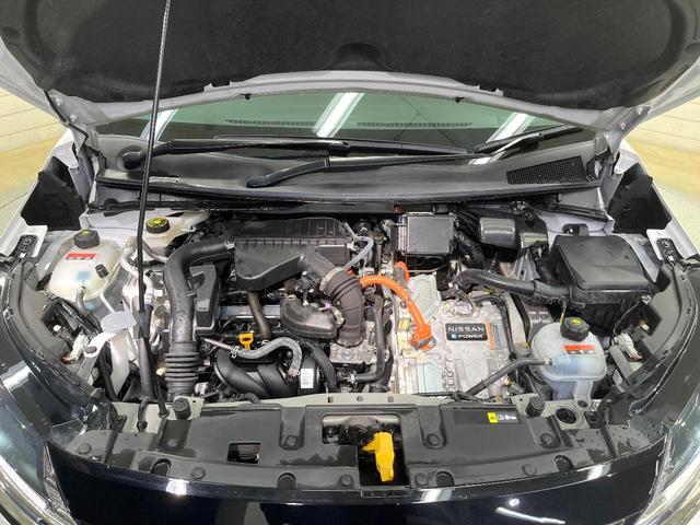 ノート オーテック クロスオーバー +アクティブ エマージェンシーブレーキ 純正9型ナビ 全周囲カメラ フルセグ プロパイロット デジタルインナーミラー 置くだけ充電 シートヒーター ステアリングヒーター ブラインドスポットモニター LEDヘッド(17枚目)