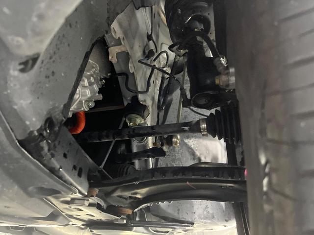 ノート オーテック クロスオーバー +アクティブ エマージェンシーブレーキ 純正9型ナビ 全周囲カメラ フルセグ プロパイロット デジタルインナーミラー 置くだけ充電 シートヒーター ステアリングヒーター ブラインドスポットモニター LEDヘッド(19枚目)