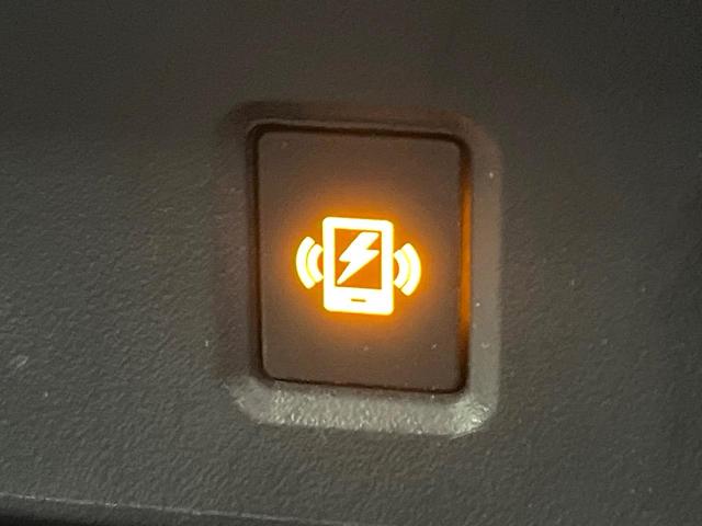 ノート オーテック クロスオーバー +アクティブ エマージェンシーブレーキ 純正9型ナビ 全周囲カメラ フルセグ プロパイロット デジタルインナーミラー 置くだけ充電 シートヒーター ステアリングヒーター ブラインドスポットモニター LEDヘッド(21枚目)