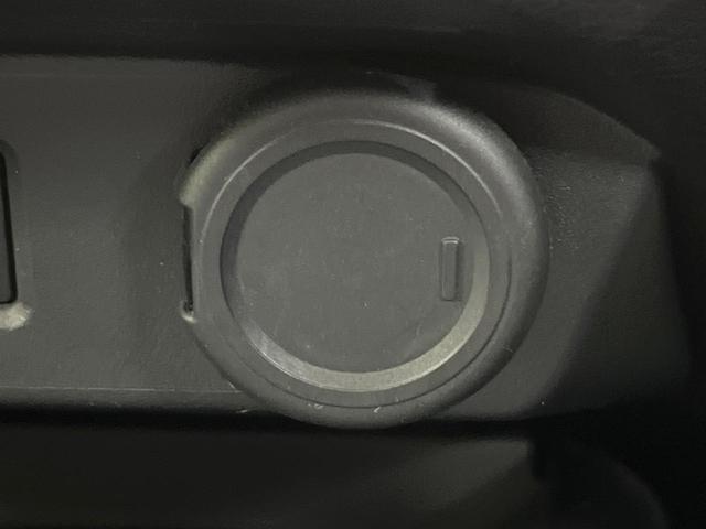 ノート オーテック クロスオーバー +アクティブ エマージェンシーブレーキ 純正9型ナビ 全周囲カメラ フルセグ プロパイロット デジタルインナーミラー 置くだけ充電 シートヒーター ステアリングヒーター ブラインドスポットモニター LEDヘッド(66枚目)