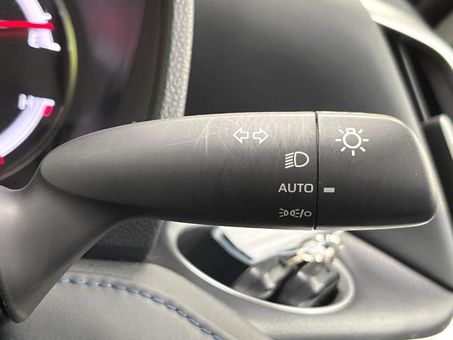 ヴォクシー S-Z セーフティセンス 8型ディスプレイオーディオ バックカメラ レーダークルーズ ブラインドスポットモニター 両側電動ドア リアオートエアコン 純正17インチアルミ スマートキー ETC ドラレコ(55枚目)