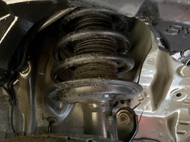 シエンタ Ｇ　クエロ　両側電動ドア　ＳＤナビ　バックカメラ　衝突被害軽減システム　ハーフレザーシート　ドラレコ　コーナーセンサー　スマートキー　ＬＥＤヘッド　ビルトインＥＴＣ　オートハイビーム　ワンオーナー　オートライト（31枚目）