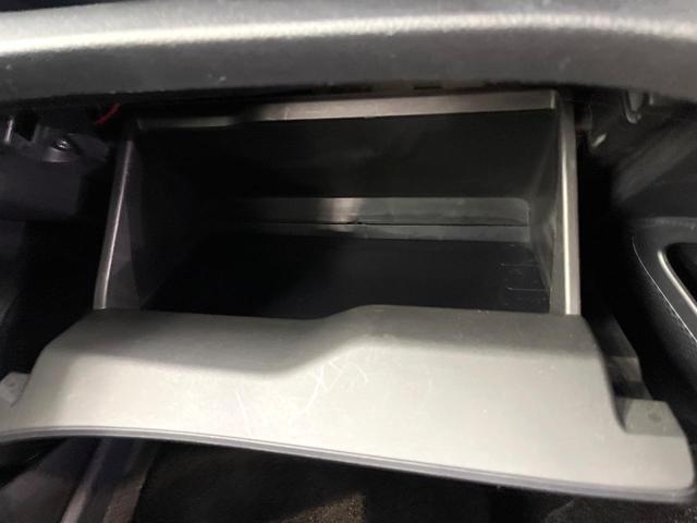 シエンタ Ｇ　クエロ　両側電動ドア　ＳＤナビ　バックカメラ　衝突被害軽減システム　ハーフレザーシート　ドラレコ　コーナーセンサー　スマートキー　ＬＥＤヘッド　ビルトインＥＴＣ　オートハイビーム　ワンオーナー　オートライト（60枚目）