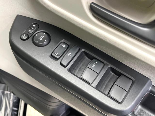 N-BOX ベースグレード ホンダセンシング バックカメラ アダプティブクルーズ クリアランスソナー 電動ドア LEDヘッド オートハイビーム オートエアコン スマートキー 電動格納ミラー ロールサンシェード 盗難防止装置(45枚目)