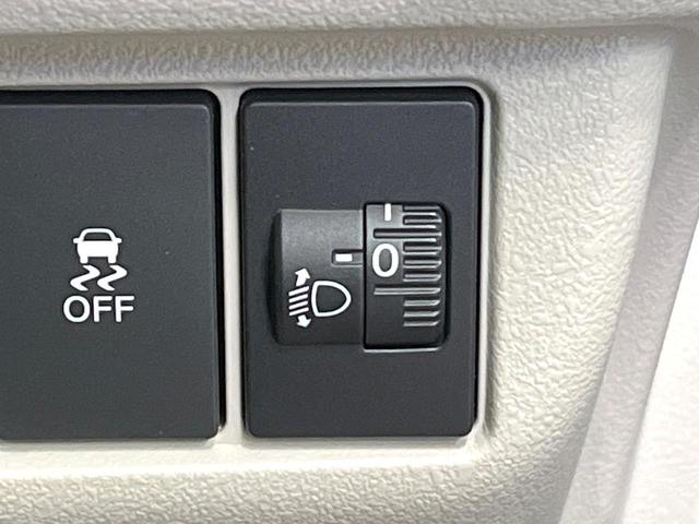 N-BOX ベースグレード ホンダセンシング バックカメラ アダプティブクルーズ クリアランスソナー 電動ドア LEDヘッド オートハイビーム オートエアコン スマートキー 電動格納ミラー ロールサンシェード 盗難防止装置(50枚目)