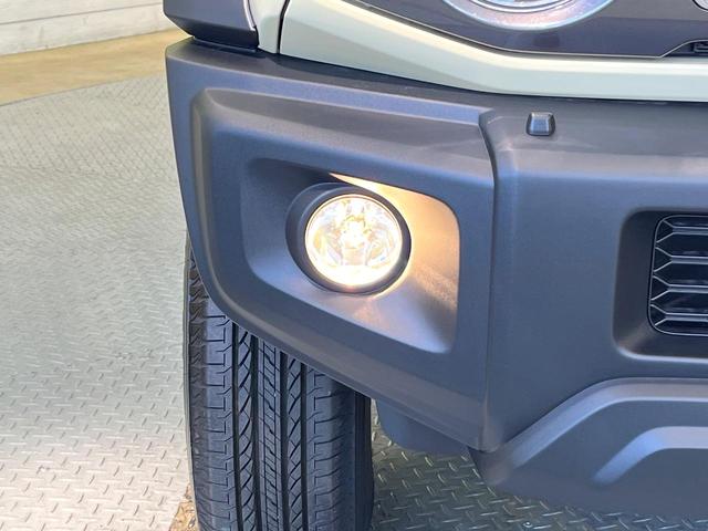ジムニーノマド FC 禁煙車 4WD セーフティサポート アダプティブクルーズ シートヒーター LEDヘッド オートハイビーム オートエアコン 純正15インチアルミ スマートキー ヘッドランプウォッシャー(25枚目)