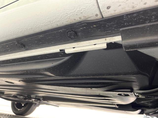 スイフト ＸＧ　セーフティサポート　アダプティブクルーズ　ＳＤナビ　バックカメラ　シートヒーター　コーナーセンサー　禁煙車　ＬＥＤヘッド　ドラレコ　ＥＴＣ　スマートキー　ステリモ　オートエアコン（32枚目）