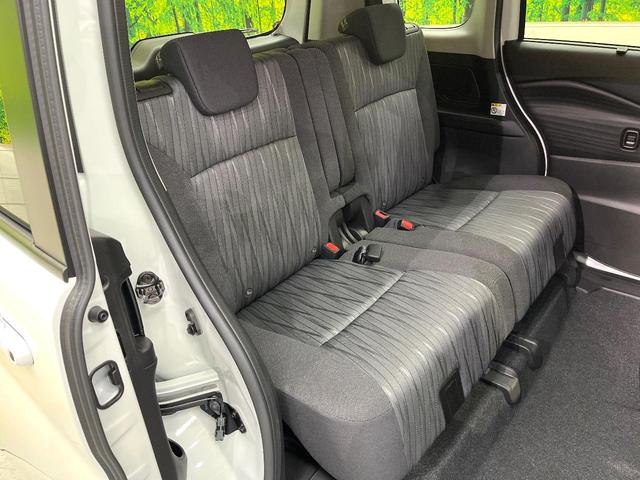 ソリオ ハイブリッドＭＺ　登録済未使用車　純正９型ナビ　全周囲カメラ　アダプティブクルーズ　ブラインドスポットモニター　両側電動ドア　シートヒーター　ＬＥＤヘッド＆フォグ　オートハイビーム　オートエアコン　スマートキー（9枚目）