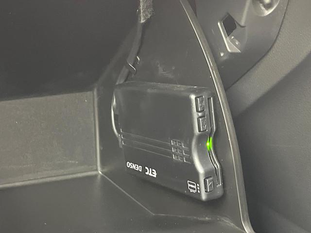 ハリアー S 純正8型ディスプレイオーディオ バックカメラ 禁煙車 トヨタセーフティセンス レーダークルーズコントロール オートエアコン オートライト LEDヘッド ETC ドラレコ スマートキー 電動格納ミラー(34枚目)