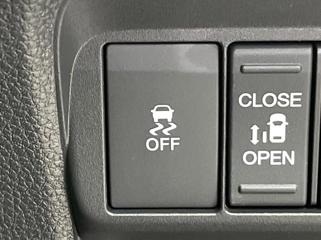 フリード エアー EX 登録済未使用車 両側電動ドア ホンダセンシング レーダークルーズ コーナーセンサー スマートキー LEDヘッド オートハイビーム 車線逸脱警報 オートライト オートエアコン 純正15インチアルミ(29枚目)